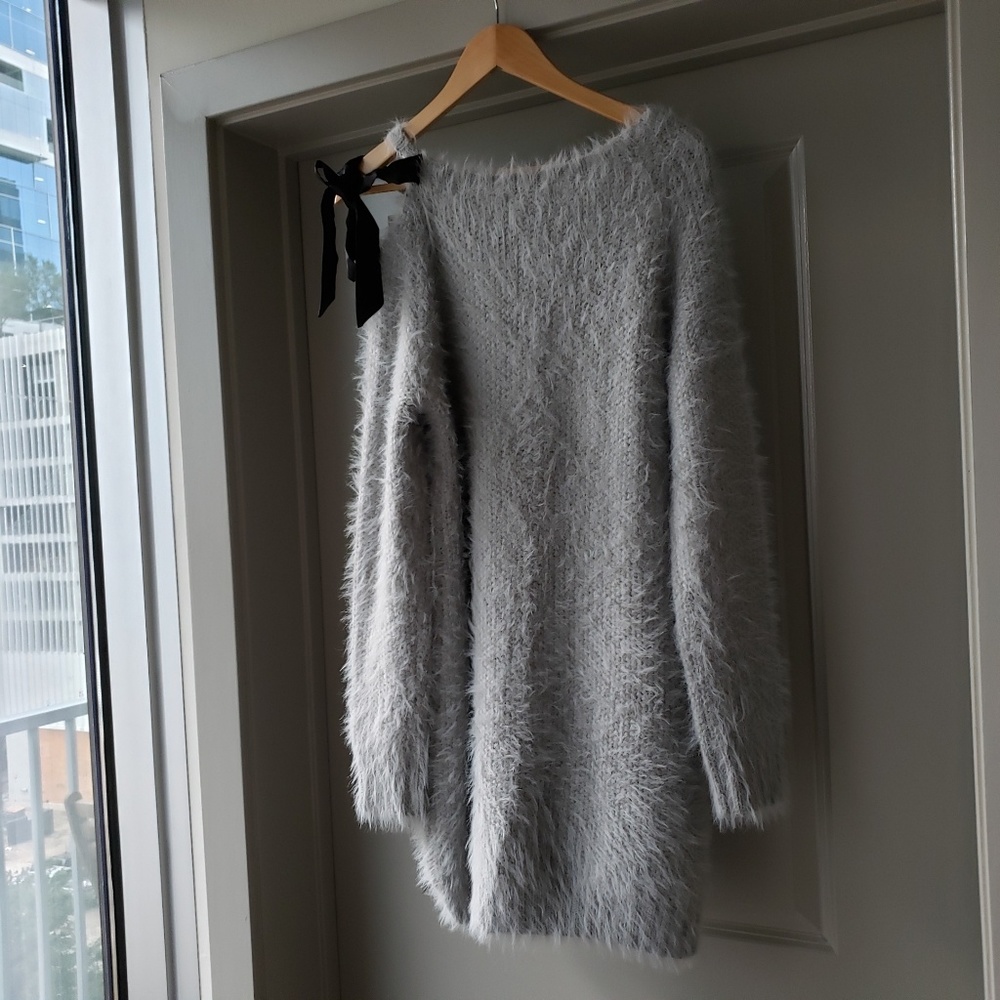 Nasty Gal Cleo Fuzzy Sweater Dress w Shoulder Bow - Picture 5 of 8